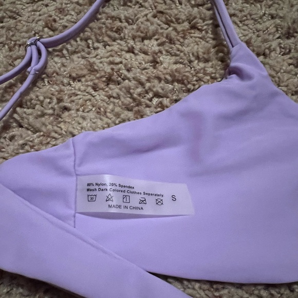 Sized small bikini top - Picture 4 of 4